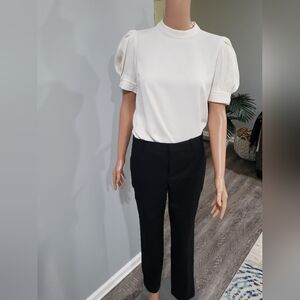 Nwt black crop 4 pant